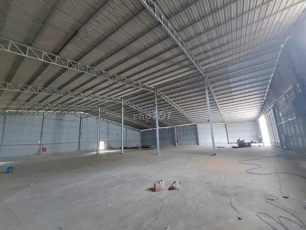 Main-Cho thuê xưởng sx 3500m2.Pccc vách tường.Hòa lợi, bến cát.Giá 120 trie-0