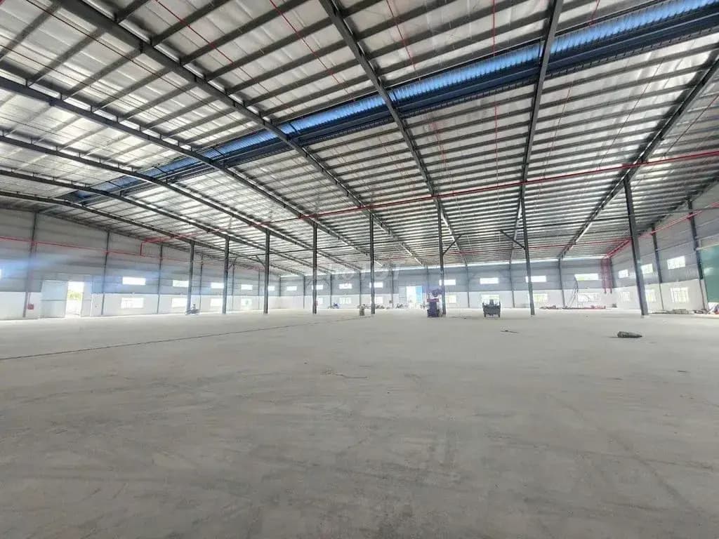 Main-Cho thuê kho xưởng 7000m2.Đầy đủ pháp lý.Trong khu CN Đồng Xoài,BP-2