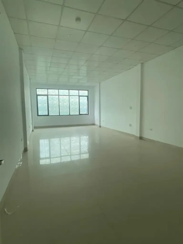Main-Văn phòng 9 tr 70m2 cho thuê vị trí cực kỳ thuận tiện mặt đường Trần Vỹ-1