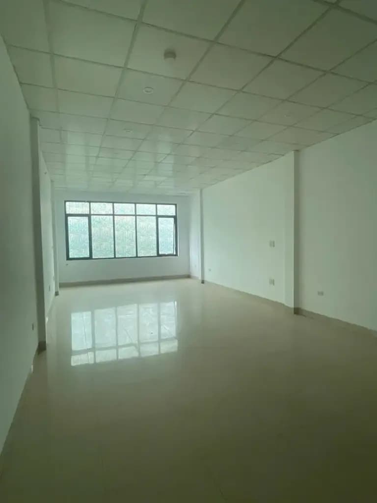 Main-Văn phòng 9 tr 70m2 cho thuê vị trí cực kỳ thuận tiện mặt đường Trần Vỹ-2