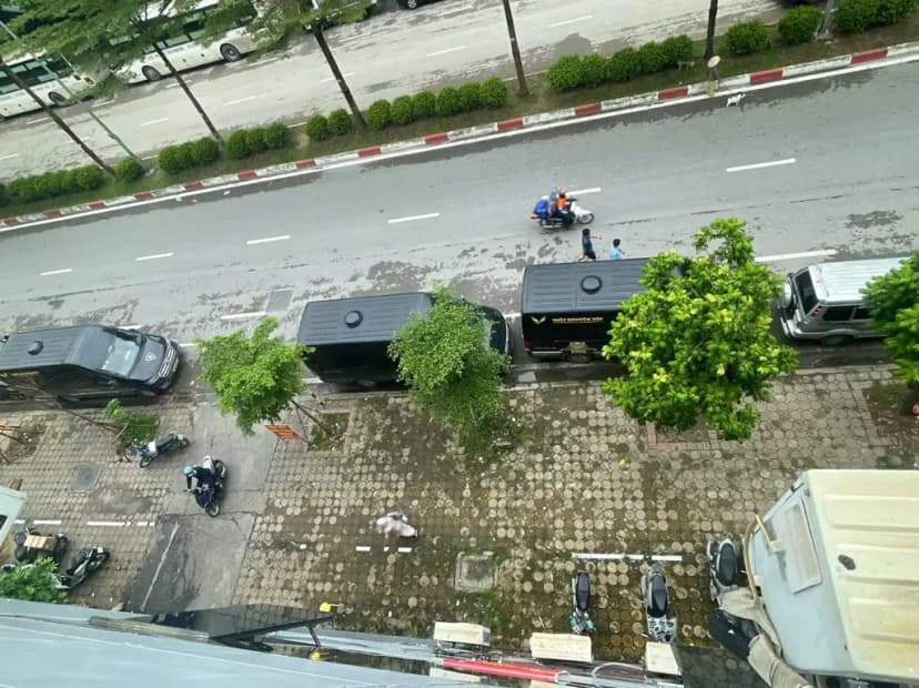 Văn phòng 9 tr 70m2 cho thuê vị trí cực kỳ thuận tiện mặt đường Trần Vỹ