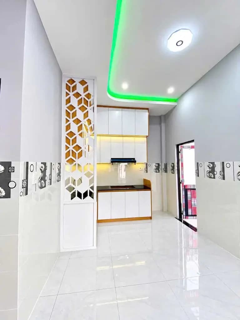 Main-CẦN TIỀN GẤP – GIẢM THẲNG 200 TRIỆU! NHÀ CẤP 4 NỞ HẬU 9,6M GẦN ĐH LẠC HỒNG-2