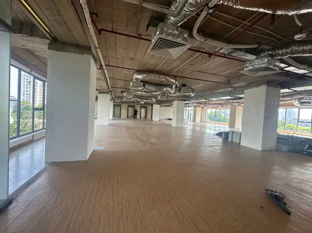 Main-CHO THUÊ SÀN 400M² ĐƯỜNG NGUYỄN HỮU THỌ VIEW HỒ LINH ĐÀM 2 MẶT KÍNH, THÔNG SÀN-1
