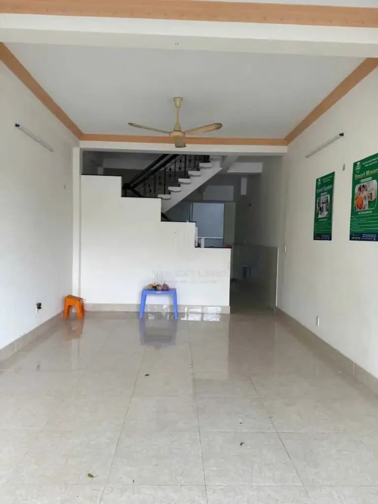 🔥 CHO THUÊ NHÀ NGUYÊN CĂN 1 TRỆT 3 LẦU – MẶT TIỀN HUỲNH THÚC KHÁNG – 64M² – 20 TRIỆU/THÁNG 🔥