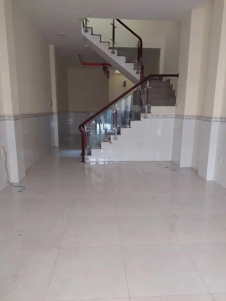 Main-MẶT TIỀN KINH DOANH ĐƯỜNG SỐ 40 HIỆP BÌNH , 4M x 20M TRỆT 2 LẦU GIÁ 14TR-2