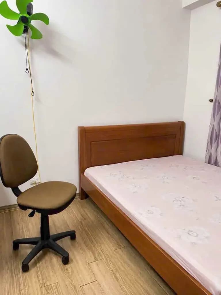 Main-Chính Chủ Bán Gấp Căn Góc 76m²  Ban Công Nam Chung Cư Thanh Hà-1