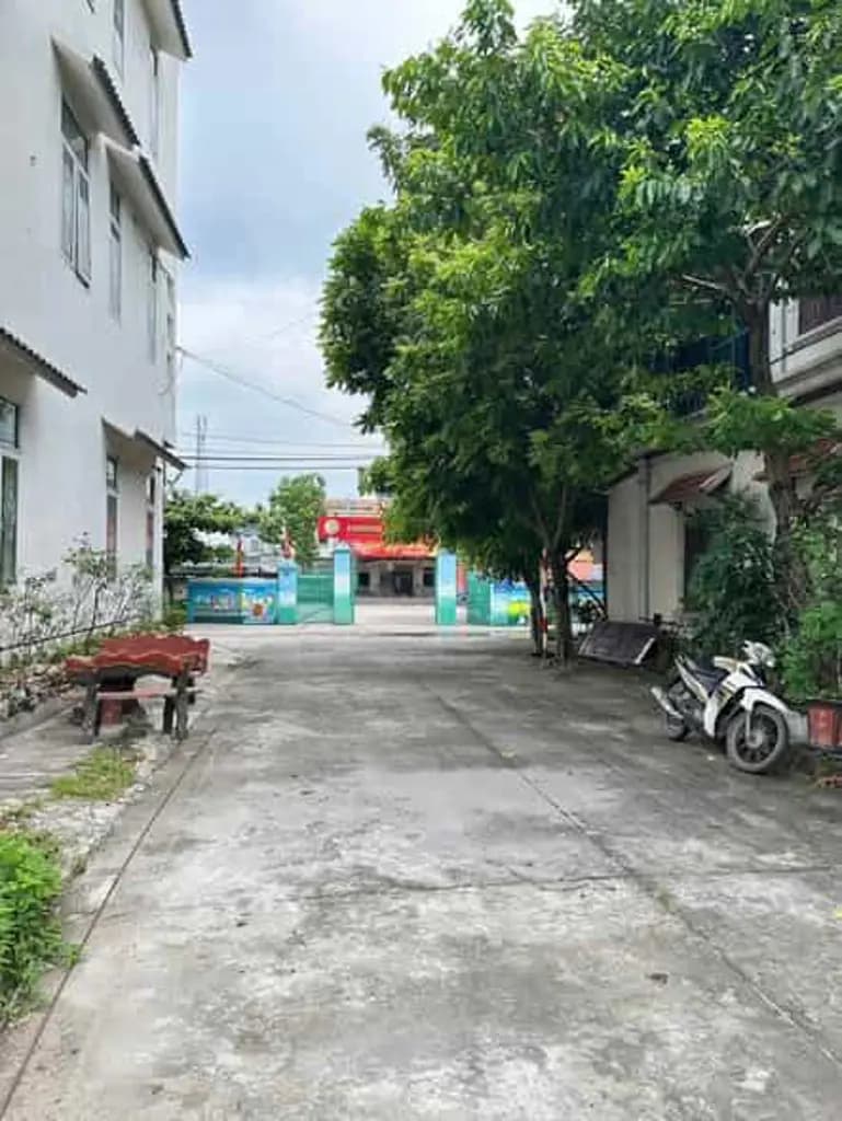 BÁN LÔ ĐẤT 200 M² TẠI DUY TÂN, KINH MÔN (Nay là PHƯỜNG NHỊ CHIỂU-TP HẢI PHÒNG ) GIÁ TỐT