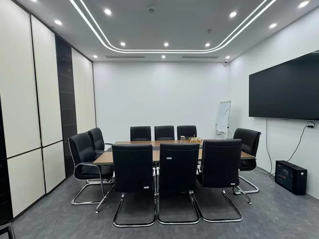 Main-CHO THUÊ VĂN PHÒNG 300M² FULL NỘI THẤT TẠI HANOI CENTERPOINT, GIÁ RẺ NHẤT THỊ TRƯỜNG-3