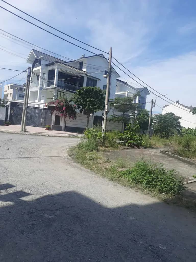 Main-BÁN ĐẤT NỀN NHÀ PHỐ KDC 13E PHONG PHÚ – MẶT TIỀN RỘNG 20M, ĐƯỜNG Ô TÔ CÓ SỔ HỒNG-1