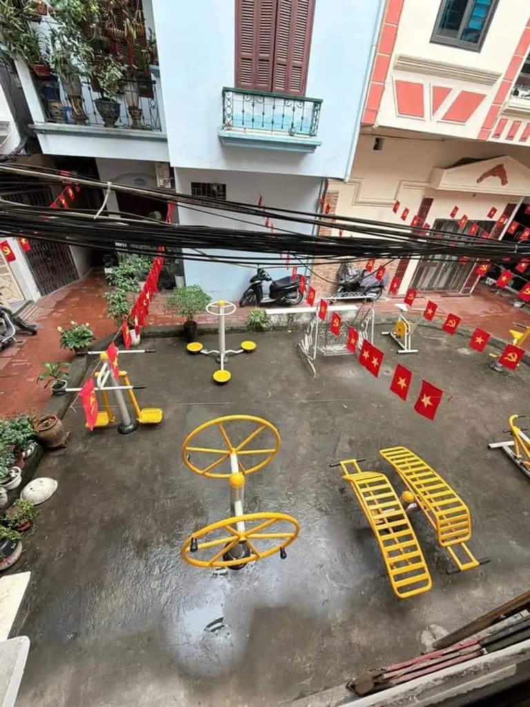 Main-Phố Cát Linh - Đống Đa - LÔ GÓC 3 THOÁNG - vài bước RA MẶT PHỐ - VEW SÂN CHƠI - 4 NGỦ đủ CÔNG NĂNG-1