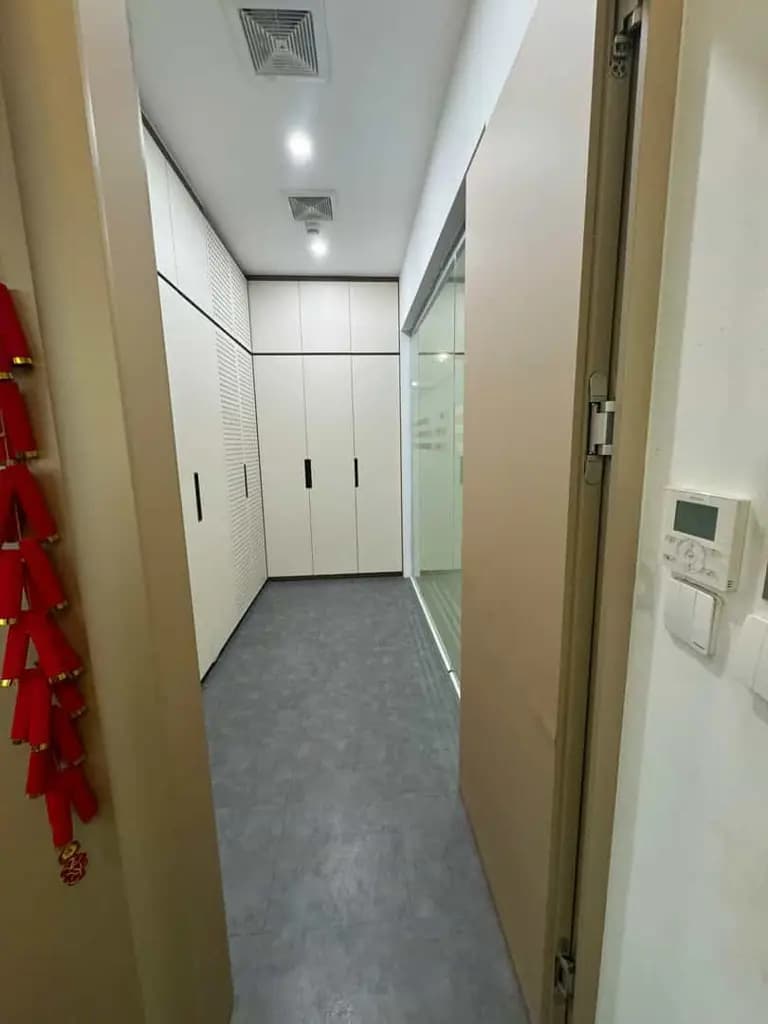 Main-CHO THUÊ VĂN PHÒNG 300M² FULL NỘI THẤT TẠI HANOI CENTERPOINT, GIÁ RẺ NHẤT THỊ TRƯỜNG-4