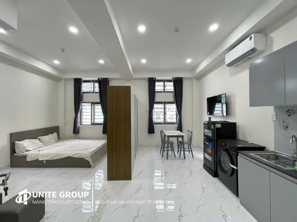 Main-Duplex ban công view thành phố thoáng mát, có nhận pet đường nguyễn thị thập q7-7