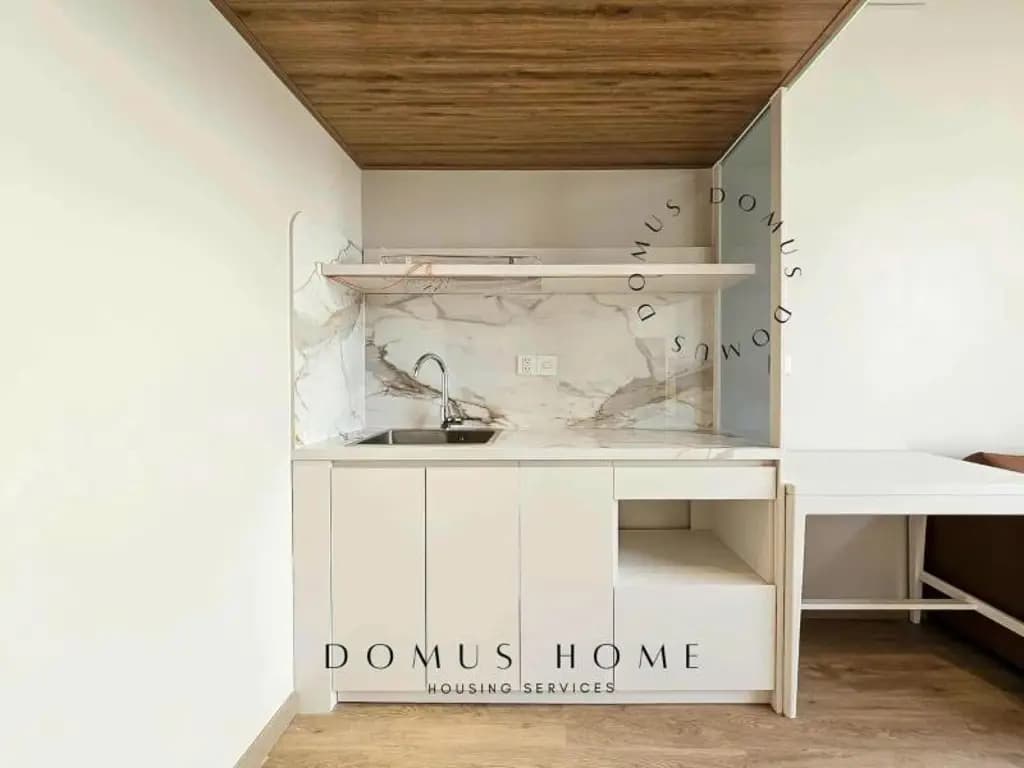Main-Duplex ban công view thành phố thoáng mát, có nhận pet đường nguyễn thị thập q7-6