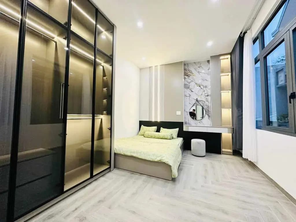 Main-EM CHUYỂN CÔNG TÁC CẦN BÁN NHANH NHÀ LẦU CẠNH CÂY XĂNG 75.-4
