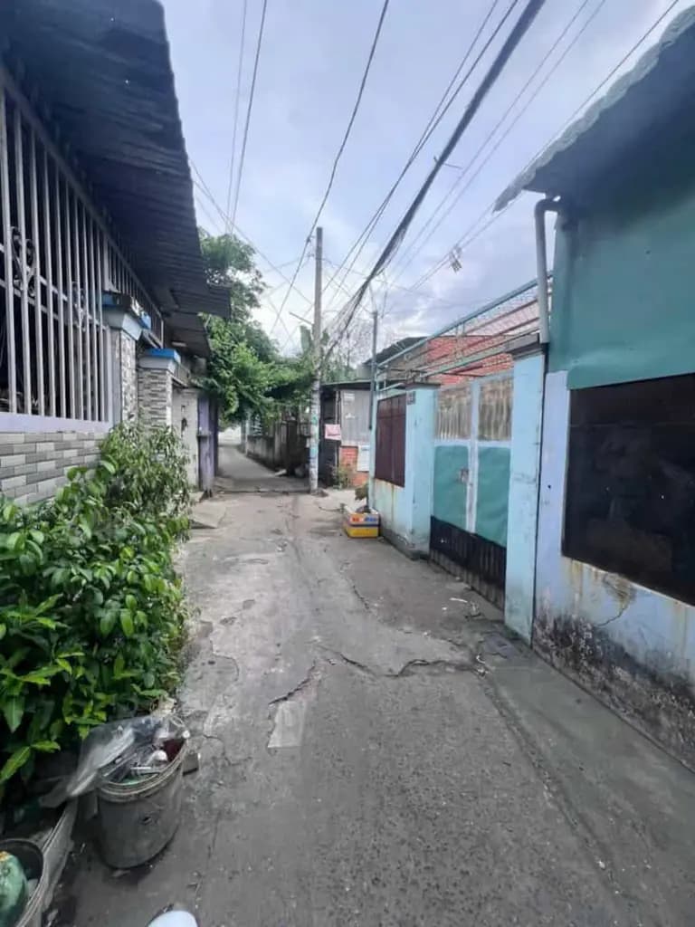 Bán nhà Xuân Thới Đông, cấp bốn 4x27m, hẻm xe hơi cách 40m ra Xuân Thới 3 - 3,15 Tỷ