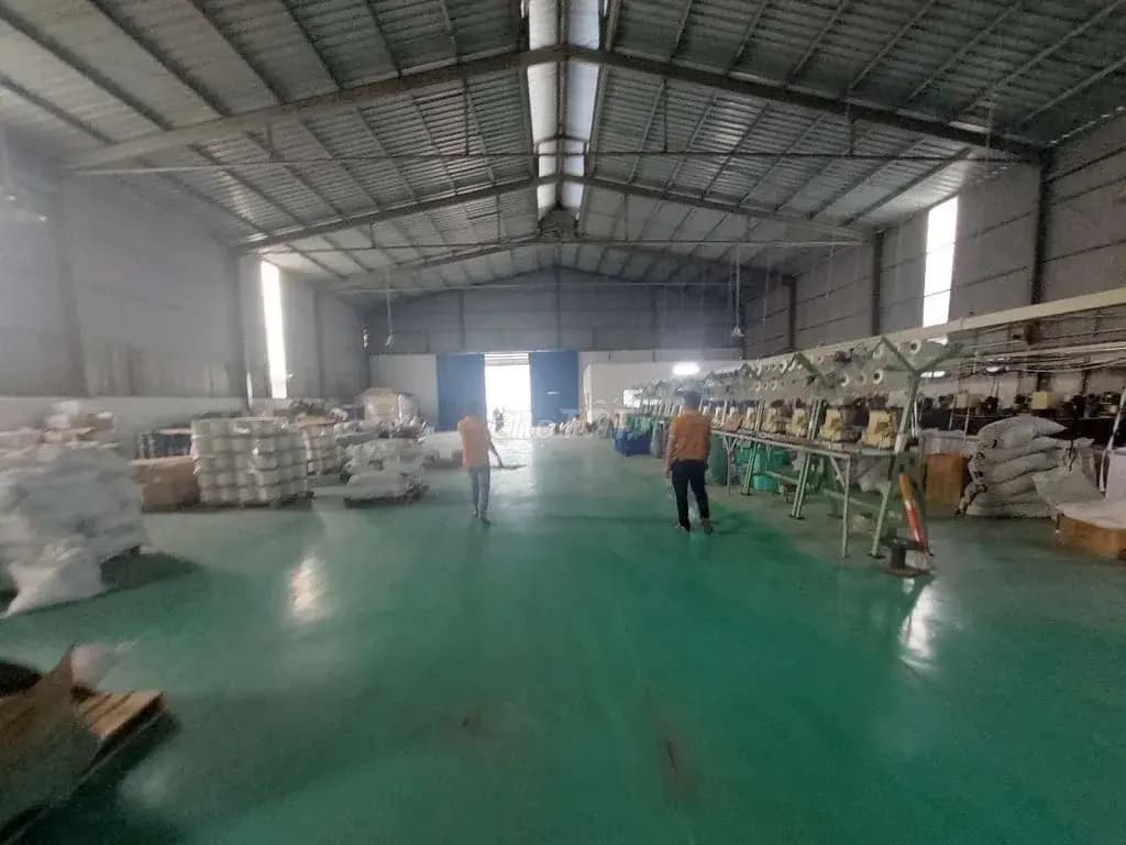 Main-Cho thuê xưởng tổng dt 2300.Nền sơn epoxy.Thuận An ,Bình Dương.Hcm-0