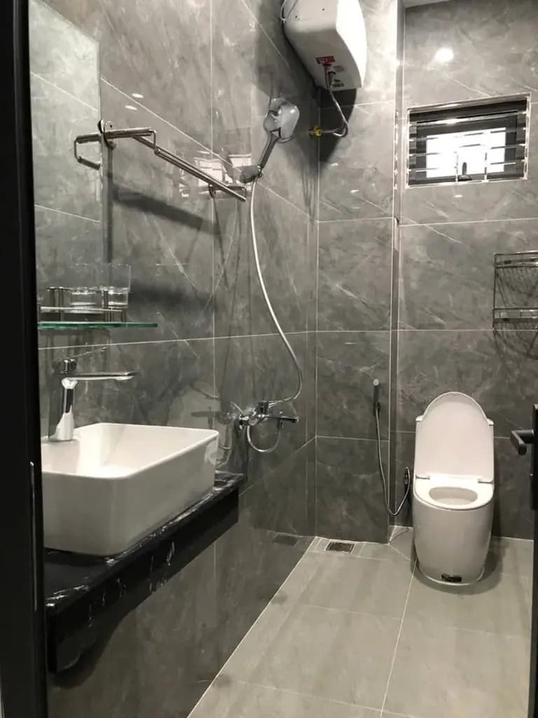 Main-16tr- CHO THUÊ NHÀ 3Tang MT MỚI ĐẸP, ĐƯỜNG LÊ PHỤ TRẦN, GẦN BIỂN MÂN THÁI, SƠN TRÀ-4