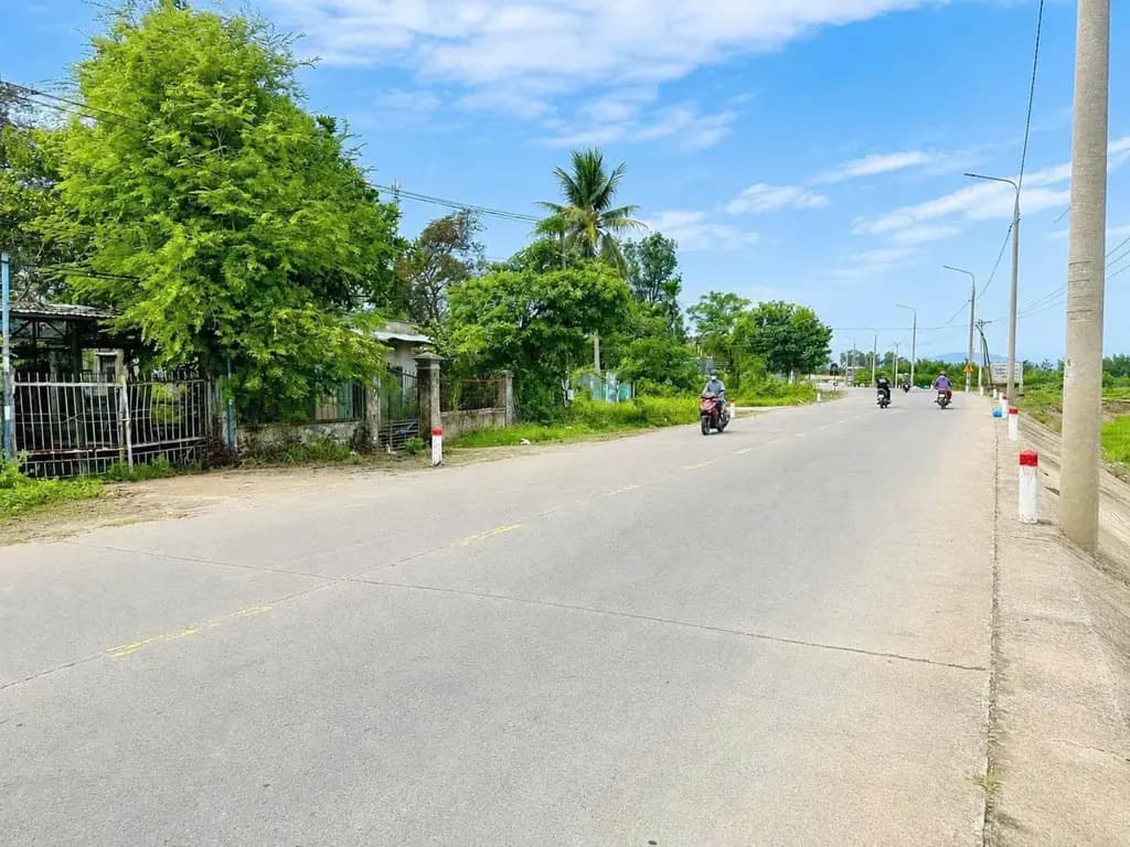 Main-Bán Đất 185m2 có sẵn 180 m2 thổ cư giá 1.35 tỷ tại Đường Hùng Vương Xã Đại Hiệp giáp sát Hòa Khương Đà Nẵng-2