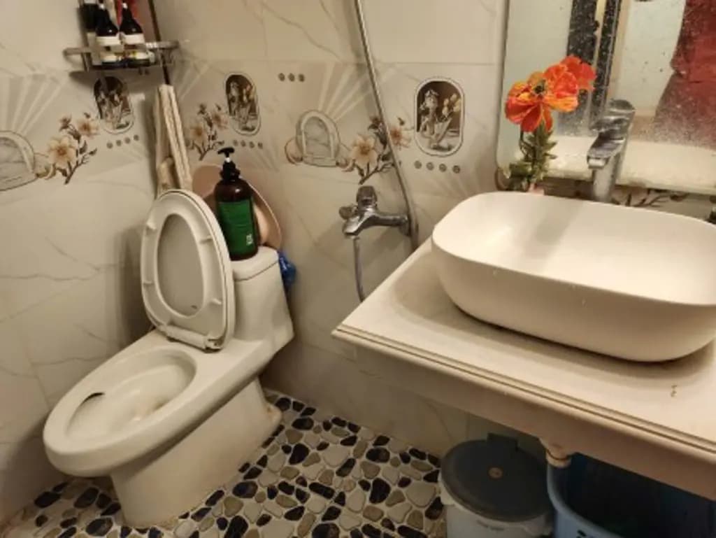 Main-Cho thuê nhà mặt ngõ rộng Văn Cao – Ba Đình, tiện kinh doanh, giá tốt-3