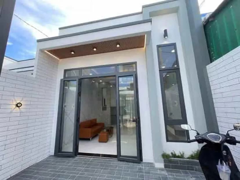 SIÊU RẺ * 5x19 NHÀ CẤP 4 SỔ HỒNG RIÊNG THỔ CƯ GẦN UỶ BAN PHƯỜNG TÂN TRIỀU CHỈ 1TY080