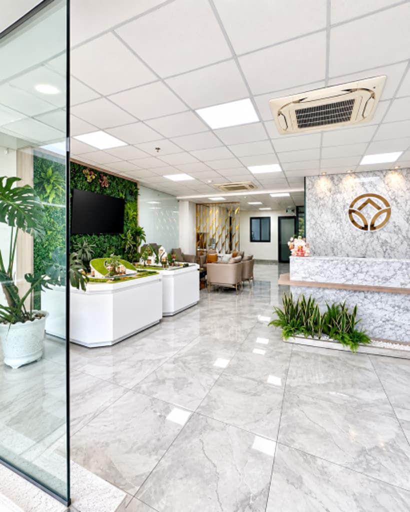 Cho thuê văn phòng trung tâm Quận 1 – 110m², setup sẵn, full tiện ích.