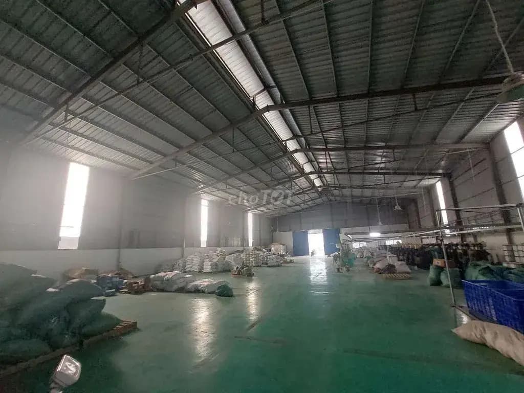 Main-Cho thuê xưởng tổng dt 2300.Nền sơn epoxy.Thuận An ,Bình Dương.Hcm-1
