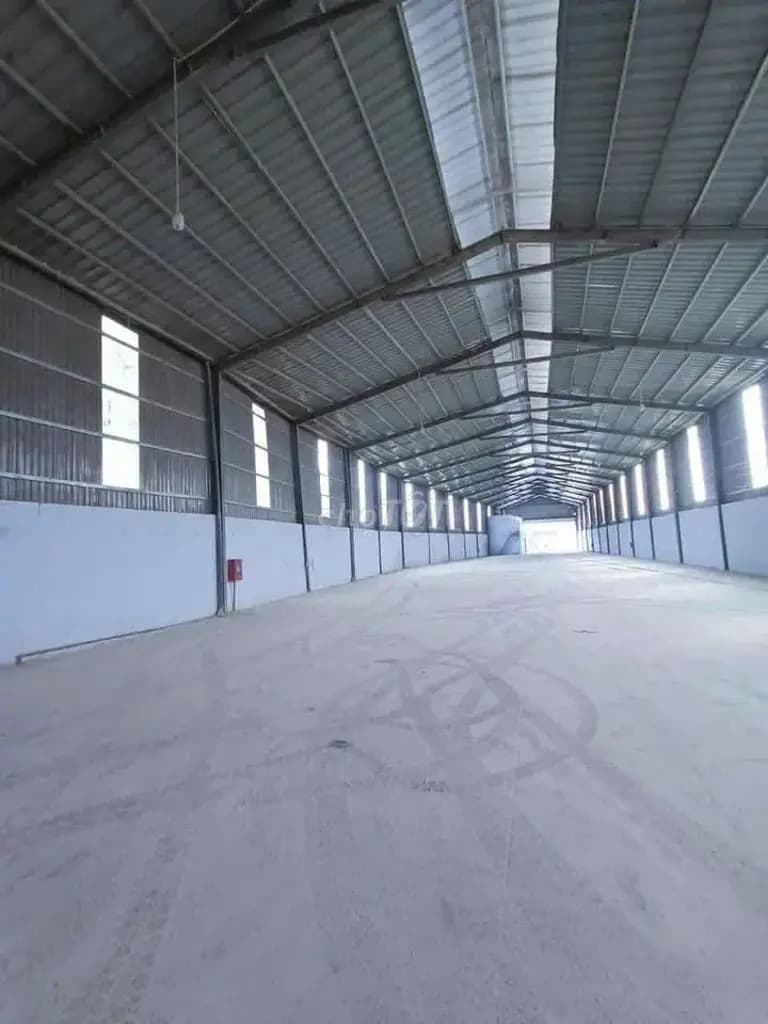 Main-Cho thuê Kho, nhà xưởng 1800m2 giá 100 triệu tại - Chọn - Phường Tân Hiệp Thị xã Tân Uyên Bình Dương-2