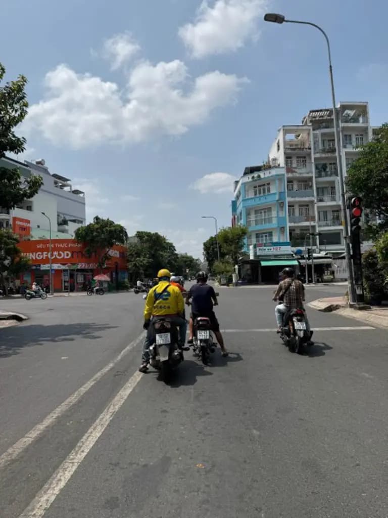 Main-MT ĐƯỜNG KHU BÌNH PHÚ - QUẬN 6 - 72M2 - 3TẦNG - GIÁ 15TỶ TL.-6