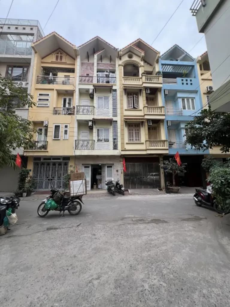 Main-Chính chủ bán liền kề Văn Quán 68m², 5T, 2 mặt thoáng, ô tô tránh, 20,5 tỷ-0