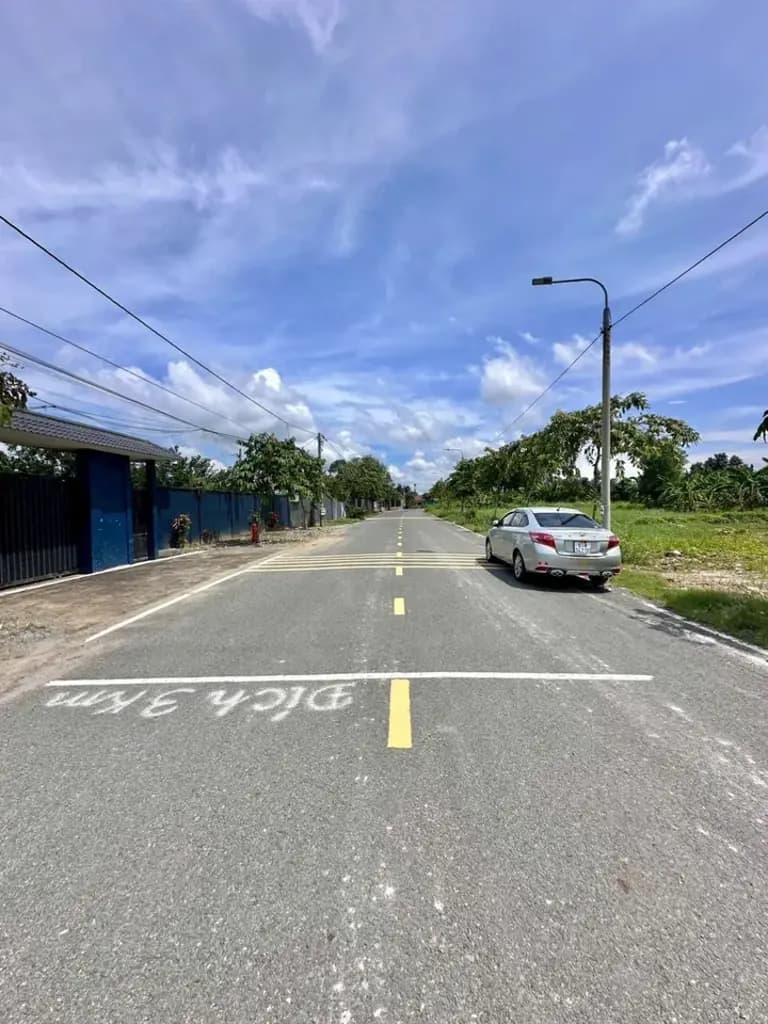 Main-Gia đình khách em chuyển về quê nên cần bán lại miếng đất 2 mặt tiền Hương Lộ 9, phường Tân Triều, Đồng Nai.-3