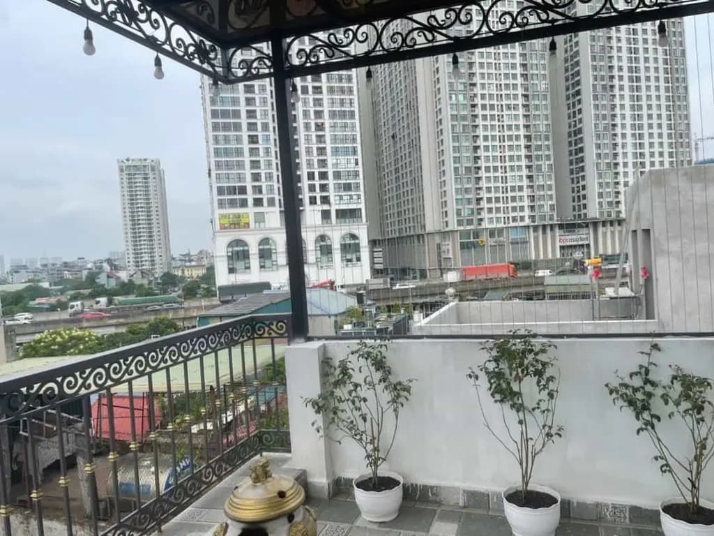 Main-10M RA Ô TÔ TRÁNH - SỔ RIÊNG - NHỎ TIỀN - DỄ BAY-0