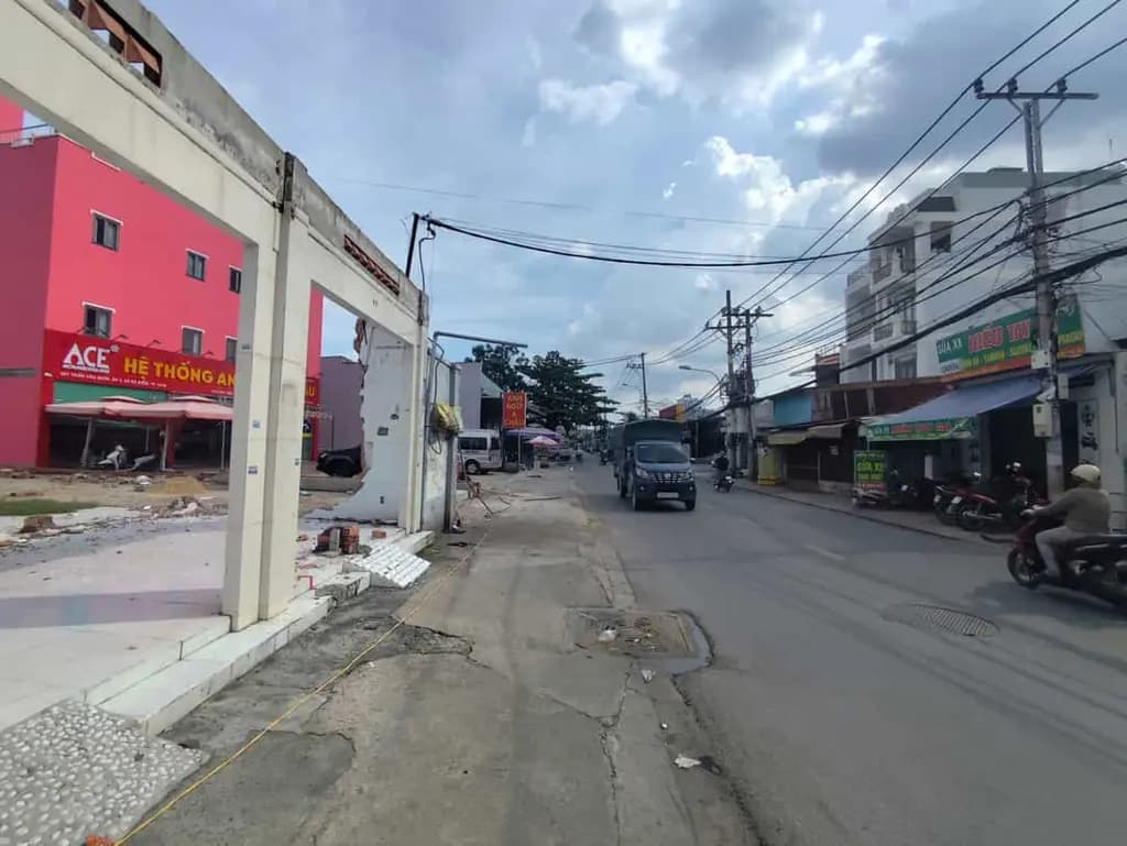 Main-Bán lô đất 130m2 mặt tiền đường Trần Văn Mười, 5x32m2, giá 8,7 Tỷ-4