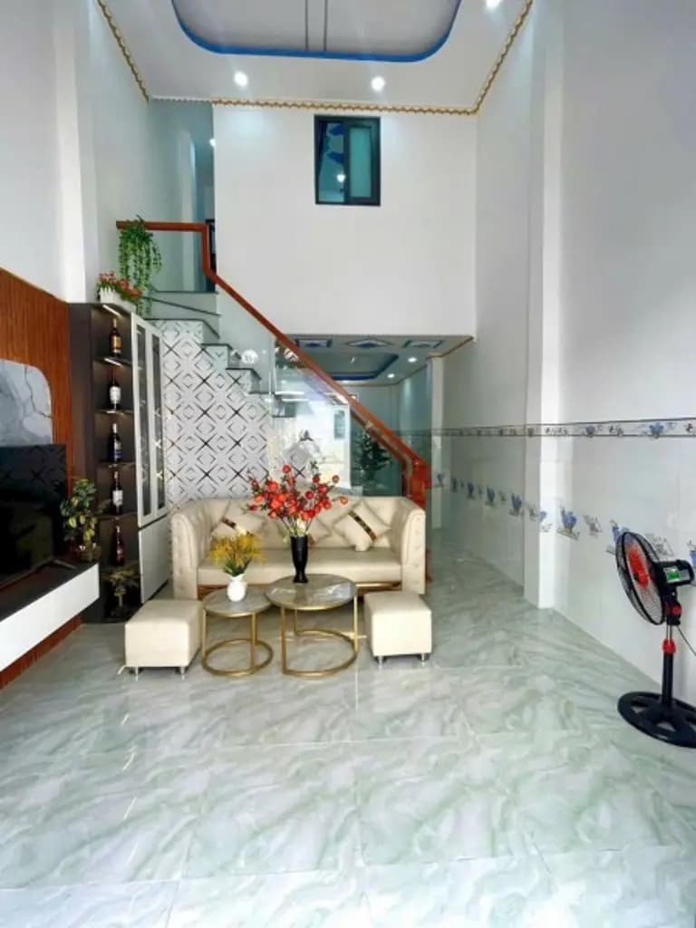 Main-Nhà mới keng 40m2 tặng full nội thất 2 tầng xe hơi quay đầu chỉ nhỉnh 2 tỷ-2
