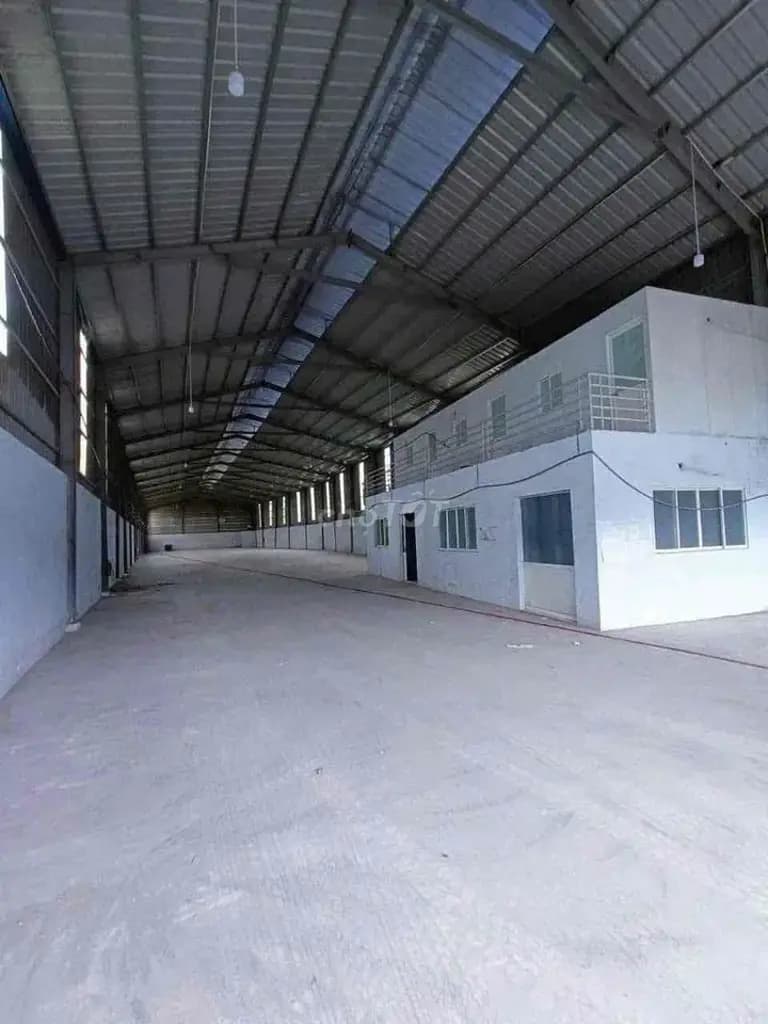 Main-Cho thuê Kho, nhà xưởng 1800m2 giá 100 triệu tại Phường Khánh Bình Thị xã Tân Uyên Bình Dương-2