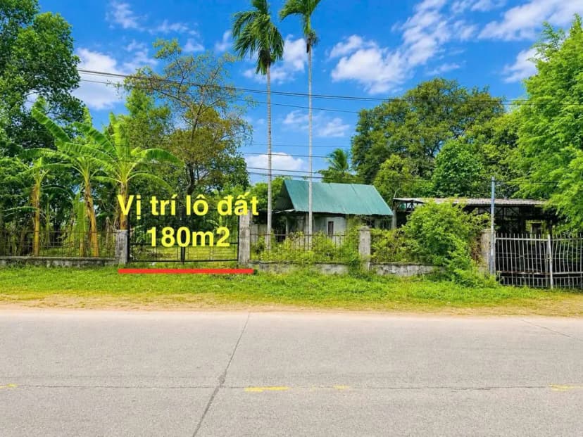Bán Đất 185m2 có sẵn 180 m2 thổ cư giá 1.35 tỷ tại Đường Hùng Vương Xã Đại Hiệp giáp sát Hòa Khương Đà Nẵng