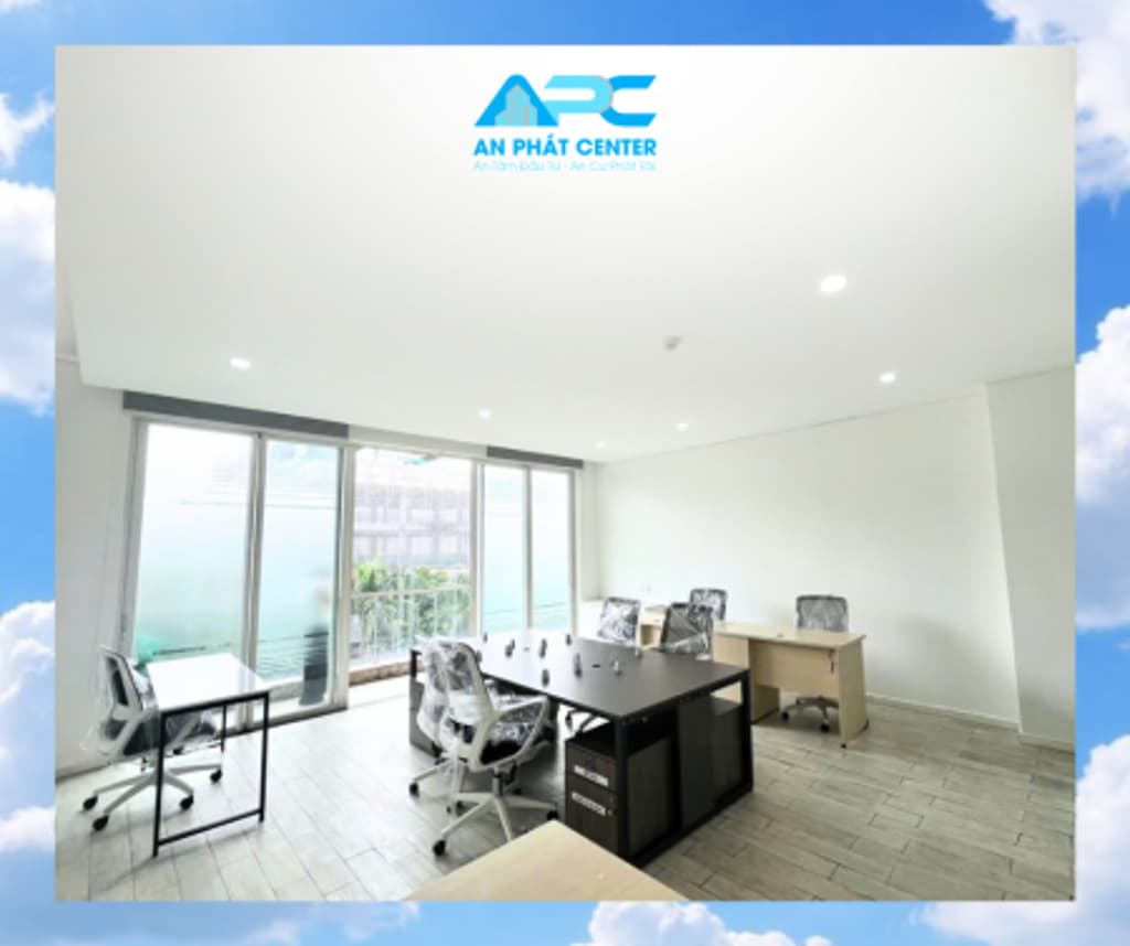 Main-Văn Phòng 40m² Có Ban Công Tại Sala: Sáng, Thoáng, Vào Làm Việc Ngay-2