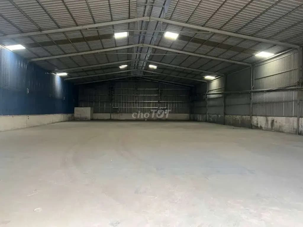 Main-Xưởng Thuận An 1100m/45tr Có 3 Pha-0