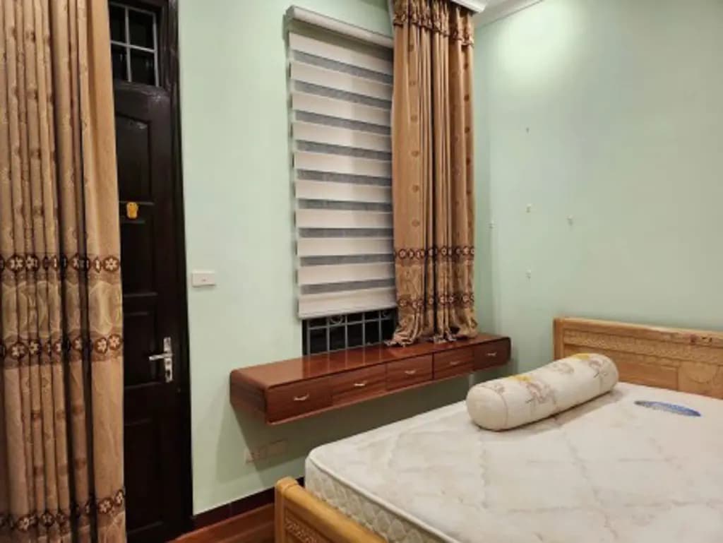 Main-Cho thuê nhà mặt ngõ rộng Văn Cao – Ba Đình, tiện kinh doanh, giá tốt-4