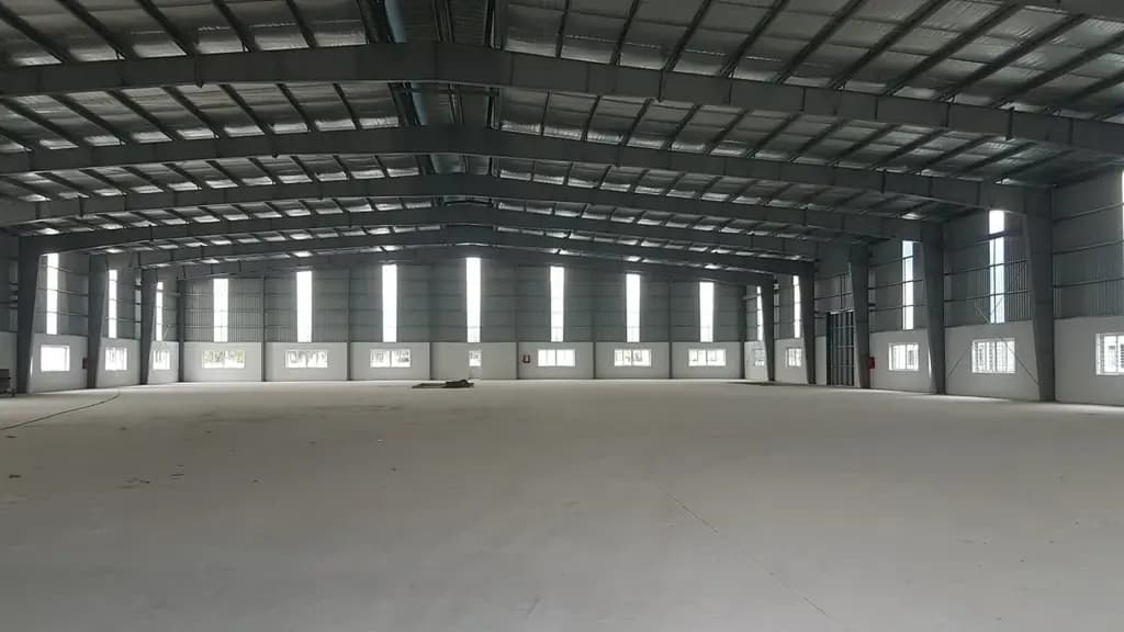Main-Cho Thuê Xưởng 2200m2 Cực Hiếm Kcn Minh Hưng Sikiko-0