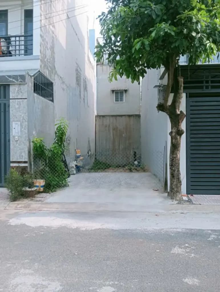 Main-Giá 3.9 Tỷ, Đất 58m2 Nguyễn Duy Trinh, Gần Đông Tăng Long, Quận 9-0