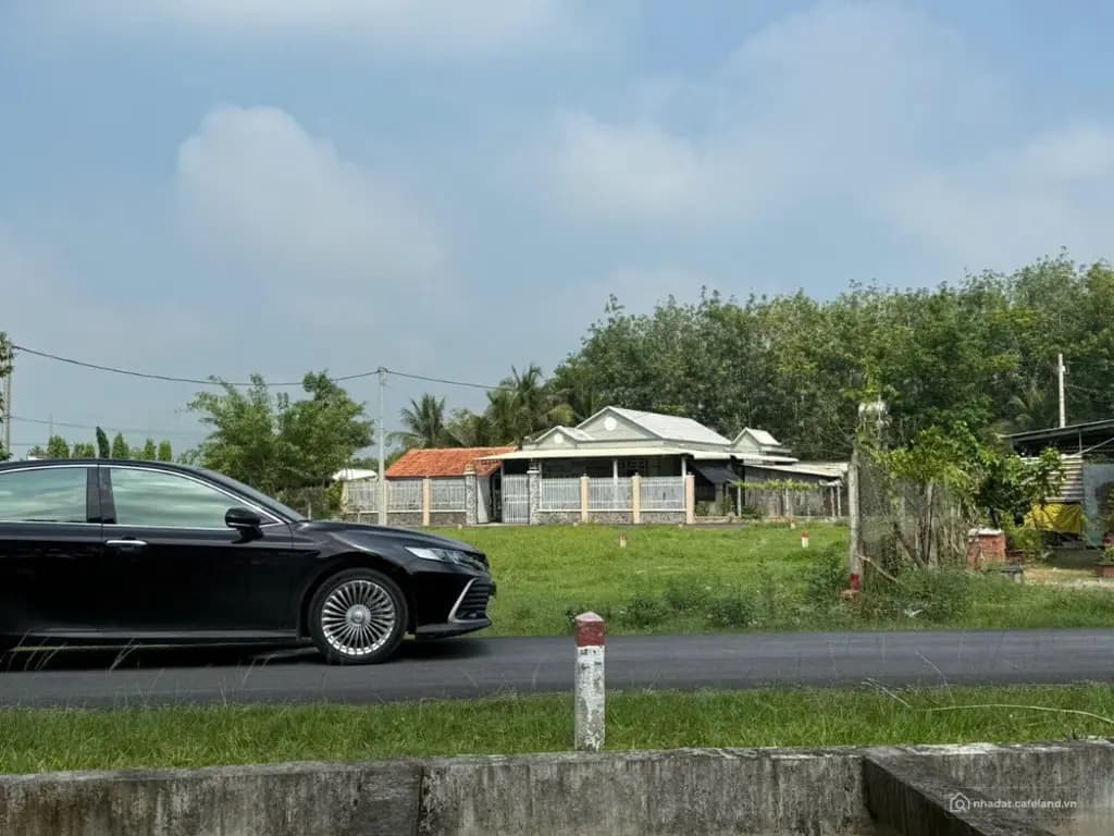 Main-1tỷ180tr mua ngay lô góc 2 MT lỗ sâu hơn 500tr (131m2, full thổ), dân cư đông-1