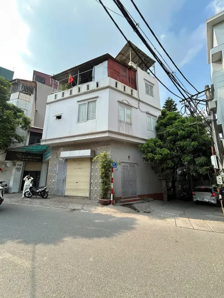 Bán Đất 30m2 có sẵn 30 m2 thổ cư giá 20.5 tỷ tại 336 Trịnh Đình Cửu Phường Định Công Quận Hoàng Mai Hà Nội
