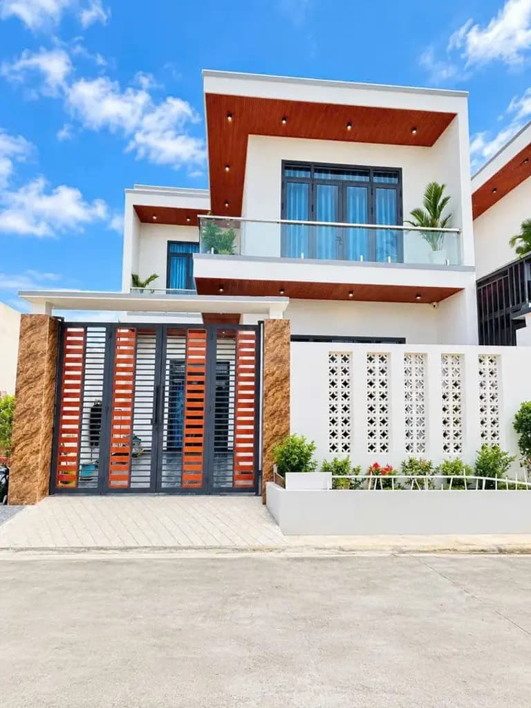 Main-Biệt thự mini Xây mới Ngay Biên Hòa. Ngang 7m dài 15m vị trí trung tâm. Sổ riêng thổ cư full-0