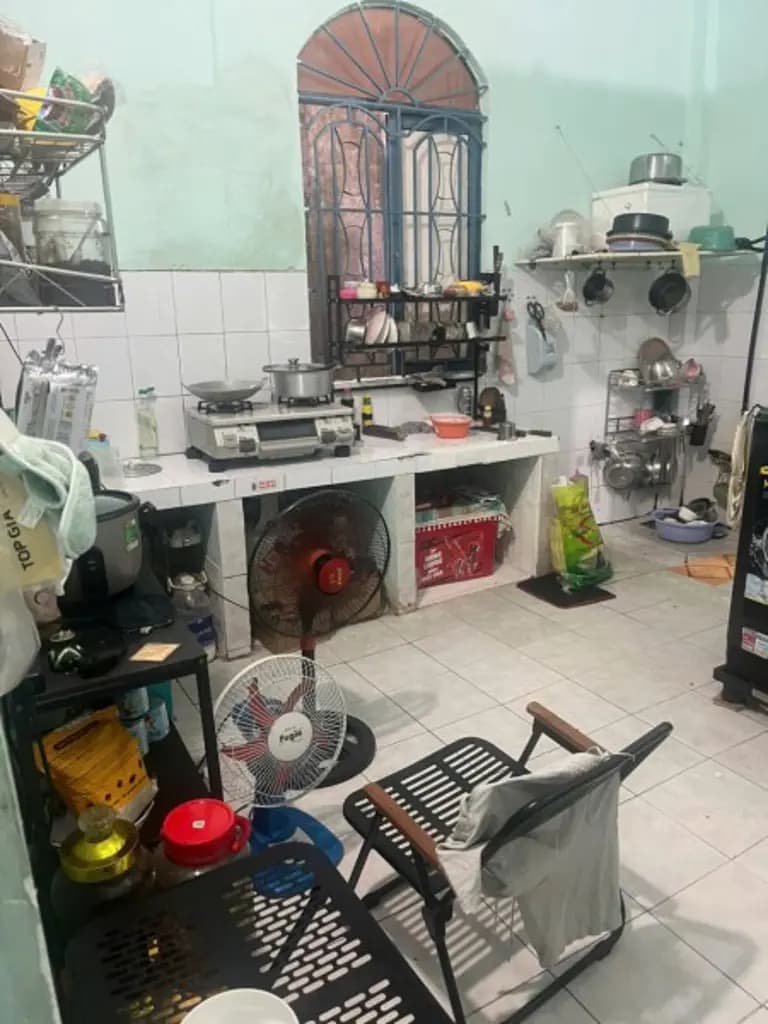 Main-Nhà Cấp 4 Mặt Tiền Tăng Nhơn Phú - Nhỉnh 4 tỷ - Có Dòng Tiền-2