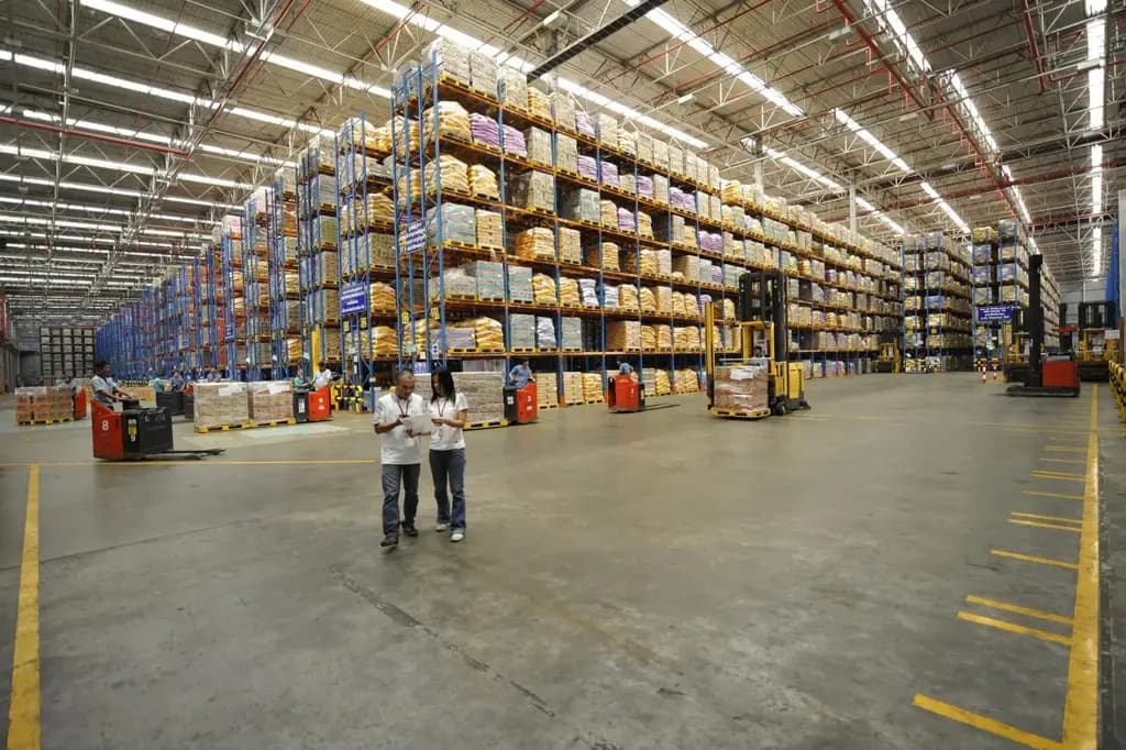 Main-Cho thuê nhà xưởng 2.550m² / 3.300m² / 2.100m² / 4.400m² / 2.800m² / 5.400m² / 3.500m² / 6.200m² mới 100% có khuôn viên sử dụng 14000m2 trong KCN Long Thành Đồng Nai-0