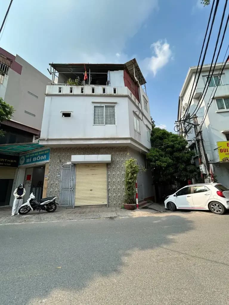 Main-Bán Đất 30m2 có sẵn 30 m2 thổ cư giá 20.5 tỷ tại 336 Trịnh Đình Cửu Phường Định Công Quận Hoàng Mai Hà Nội-1