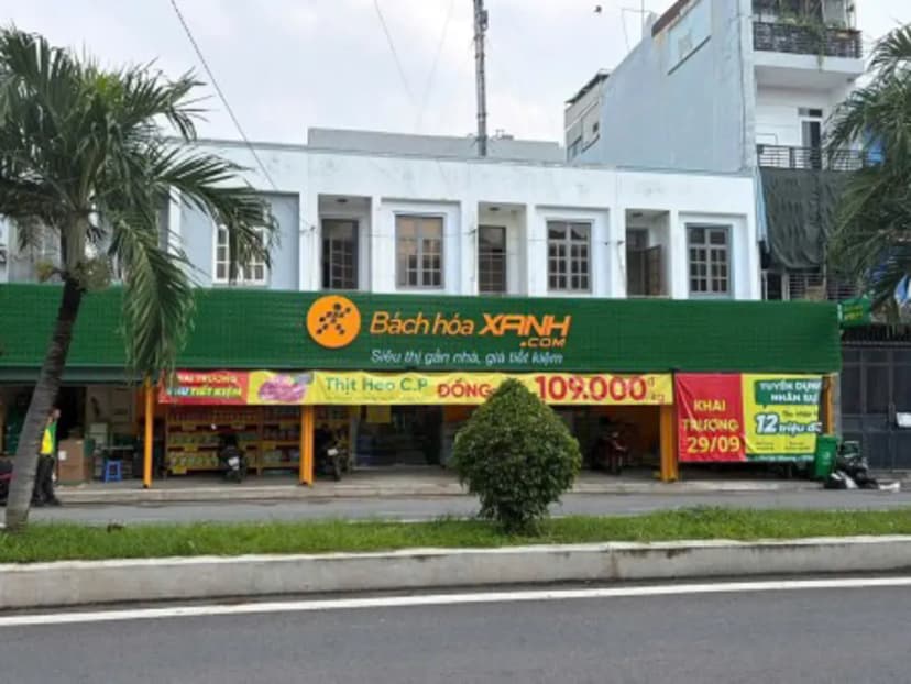 BÁN CĂN NHÀ MẶT TIỀN ĐƯỜNG PHÚ THUẬN ĐANG CHO THUÊ DÒNG TIỀN 1,1 TỶ/ NĂM