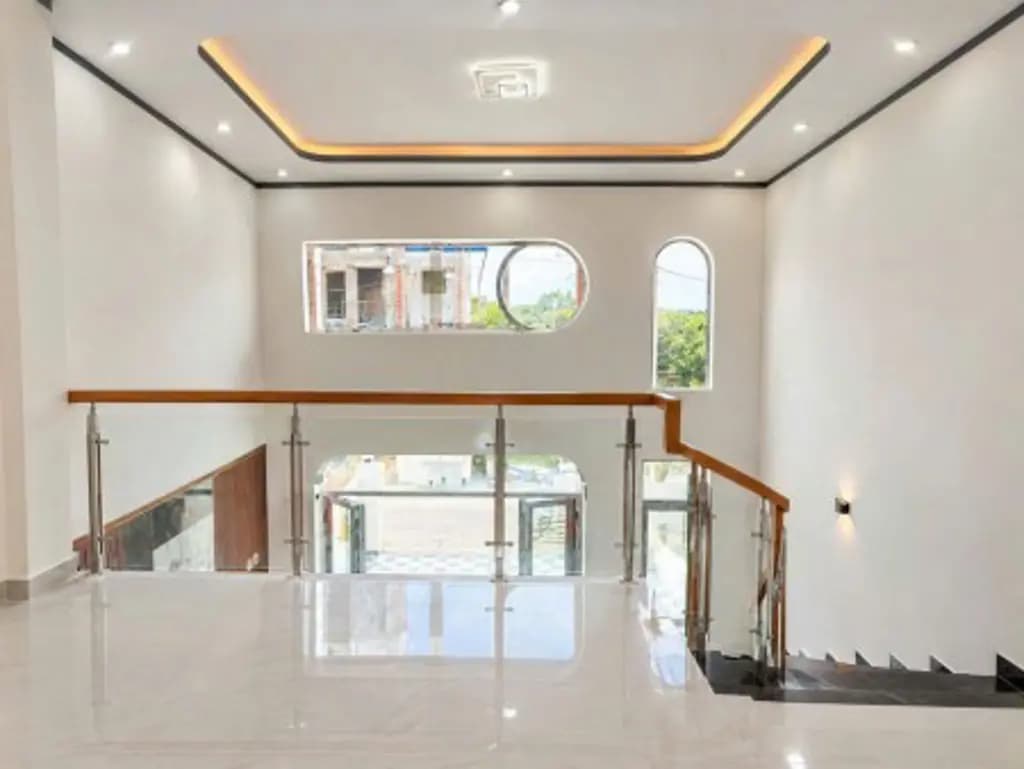Main-Nhà tân triều giá rẻ 1 tỷ 630 - SHR full thổ có sân ô tô rộng rãi-3