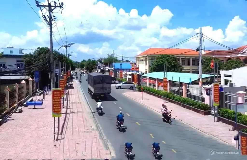 Main-1tỷ180tr mua ngay lô góc 2 MT lỗ sâu hơn 500tr (131m2, full thổ), dân cư đông-3