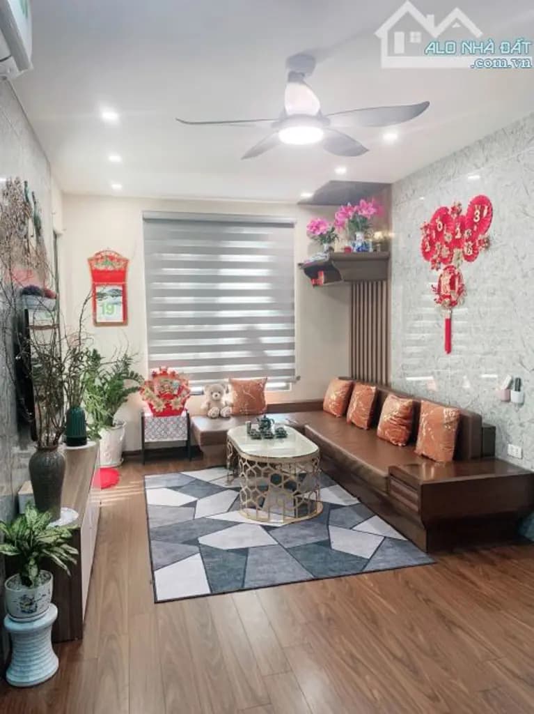 Main-Bán Căn Hộ Hanoi Homeland Thượng Thanh, Tòa 1 Tầng Trung - 62m2 - Giá 4.5 Tỷ-1